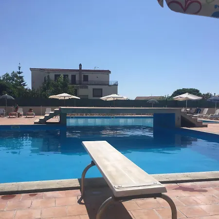 Elegant In With Pool Apartmán *
