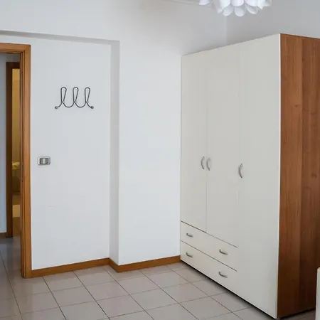 Apartmán Elegant In With Pool
